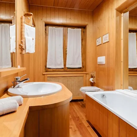 Hostel Fondazione Lucia De Conz *
