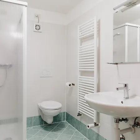 Fondazione Lucia De Conz Hostel *