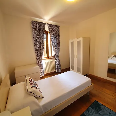 بيت شباب Fondazione Lucia De Conz *