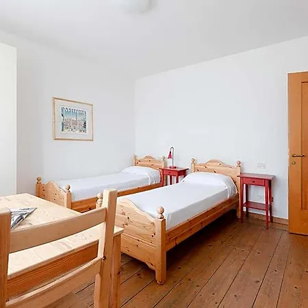 Fondazione Lucia De Conz Hostel *